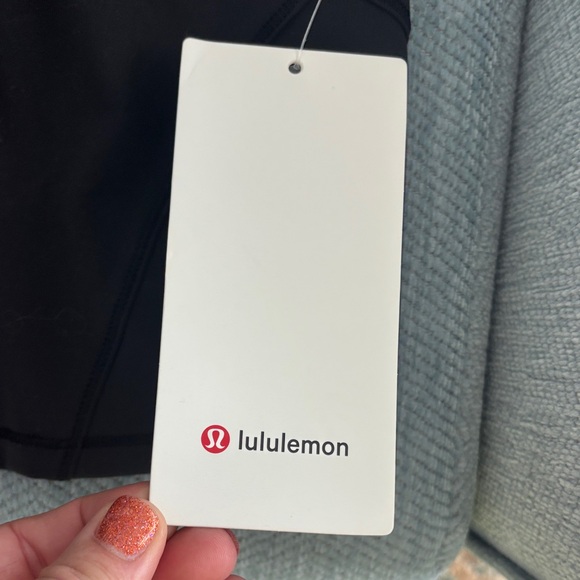 Lululemon Athletica Black Asymmetrical Crop Top - Picture 4 of 6